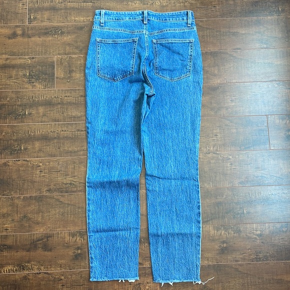 H&M // Slim High Ankle Jeans // US 8 - Picture 2 of 8